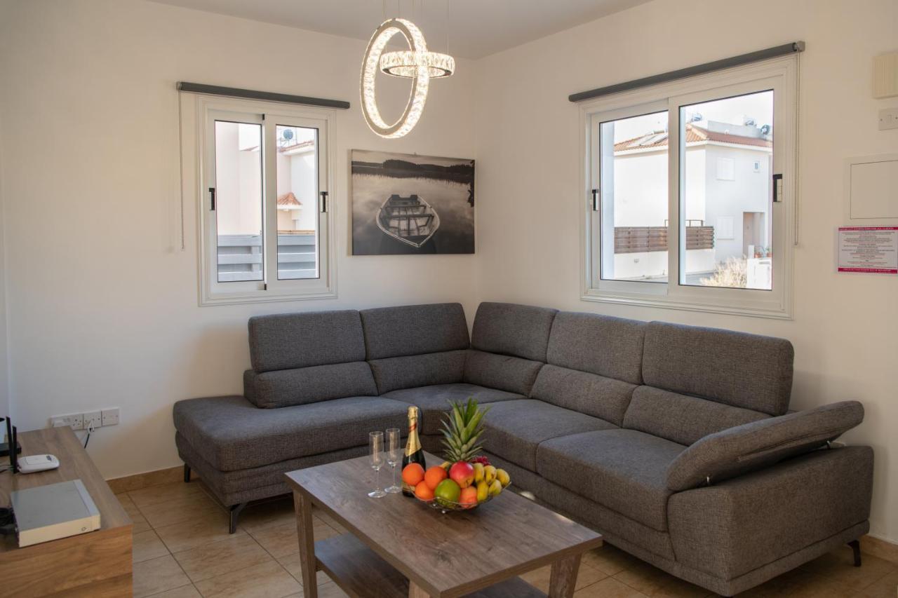Villa Ruby Evelyn Protaras Ngoại thất bức ảnh